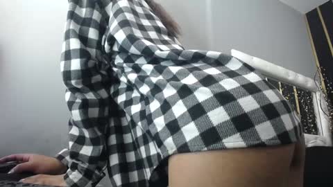 Snapshot of keizy_conte chatting on 12-28-24, 04:09 K E I Z Y online show from 12-28-24, 04:09