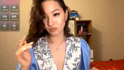 Kely online show from 10-13-25, 02:06