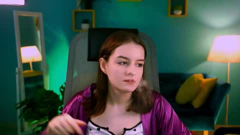 kelliebanshe online show from 03-30-26, 04:13