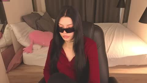 Snapshot of kelly__bunny chatting on 05-17-26, 06:33 Kelly online show from 05-17-26, 06:33