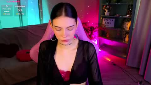 Kelly online show from 07-02-26, 01:06