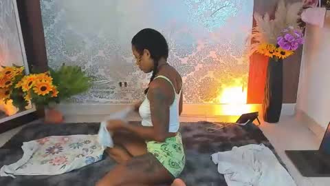 kelly__thomson online show from 09-21-25, 12:18