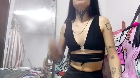 Snapshot of kellyandkataleya chatting on 09-30-25, 03:33 kelly kata Lovense is on PVT ALWAYS OPEN online show from 09-30-25, 03:33