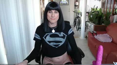 Snapshot of kellyannelynn chatting on 01-29-25, 09:39 kellyanne Lynn but please call me fucktoy online show from 01-29-25, 09:39