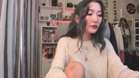 Snapshot of kellyasian chatting on 09-24-25, 06:39 Leia online show from 09-24-25, 06:39