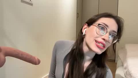 Kelly online show from 01-13-26, 05:40