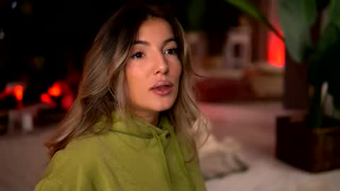 Denise online show from 12-22-25, 03:03