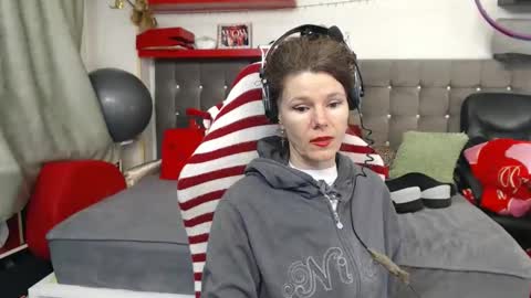 Snapshot of kellynumber chatting on 02-04-26, 06:25 kelly online show from 02-04-26, 06:25