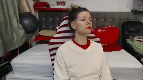 Snapshot of kellynumber chatting on 02-15-26, 06:32 kelly online show from 02-15-26, 06:32