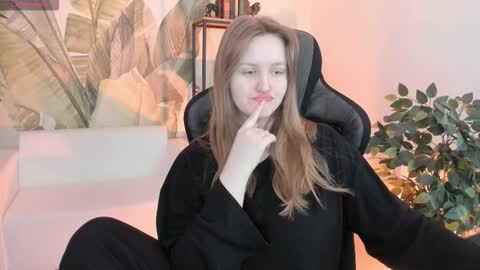 kelly online show from 12-20-25, 09:16