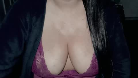 Kellyshow online show from 10-14-25, 02:23