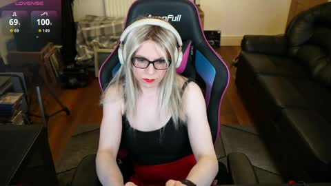 kelseycobalt online show from 05-27-26, 07:55