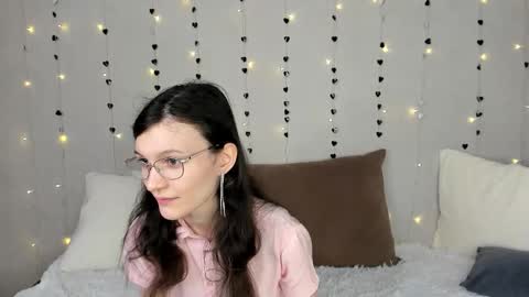 Kelsirabenold online show from 02-18-26, 04:52