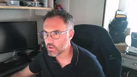 Snapshot of kelvin06133 chatting on 04-19-26, 03:11 kelvin06133 online show from 04-19-26, 03:11