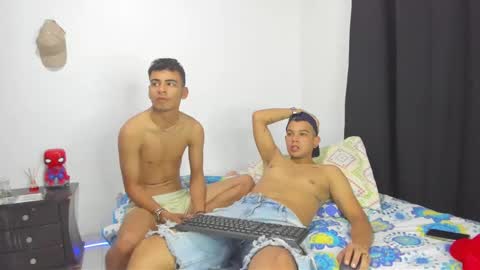 Snapshot of kelvin_hot276 chatting on 10-31-25, 01:17 kelvin_hot276 online show from 10-31-25, 01:17