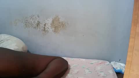 kem2000400282 online show from 01-13-26, 02:00