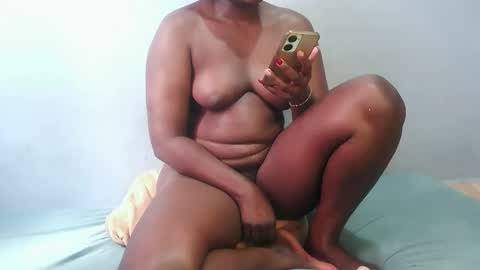 kem2000400282 online show from 03-03-26, 11:27