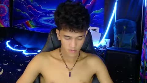 Snapshot of ken_bigcockxx chatting on 07-19-26, 10:30 Ken online show from 07-19-26, 10:30