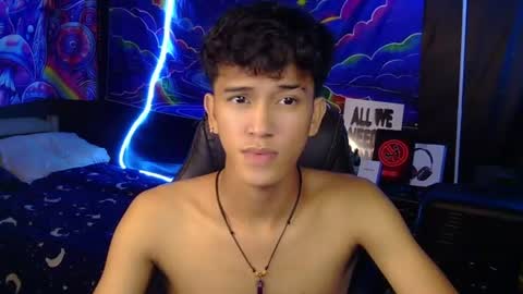Snapshot of ken_bigcockxx chatting on 07-20-26, 02:19 Ken online show from 07-20-26, 02:19