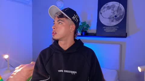   online show from 04-02-26, 11:30