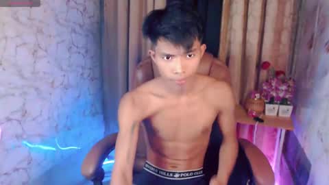 ken_minjun online show from 04-06-26, 12:06