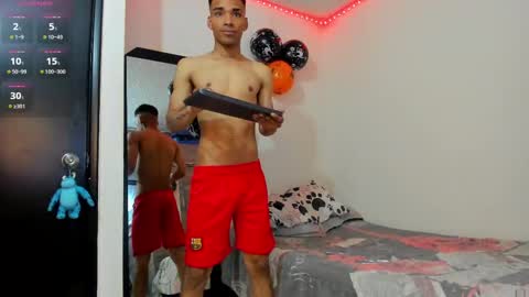 Snapshot of kenan_2601 chatting on 10-08-25, 12:52 kenan 2601 online show from 10-08-25, 12:52