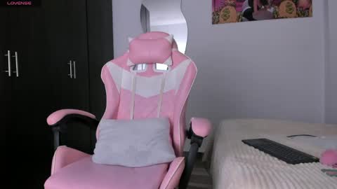 Aleja3 online show from 04-18-26, 07:58