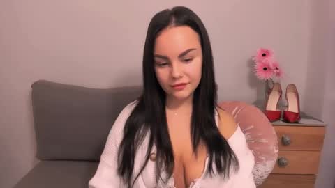 Snapshot of kendaldaisy chatting on 02-06-25, 05:09 KendalDaisy online show from 02-06-25, 05:09