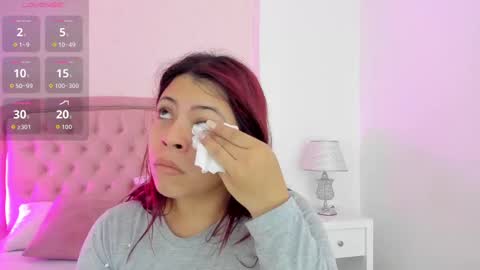 Snapshot of kendall__fox chatting on 11-12-25, 05:52 Kendall online show from 11-12-25, 05:52