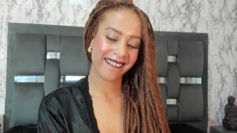 Kendall online show from 02-08-25, 10:18