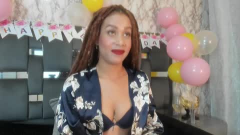 Kendall online show from 03-12-25, 04:41