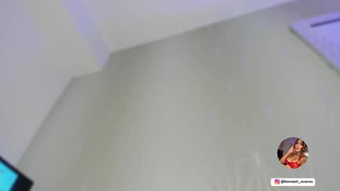 kendall_evanss_ online show from 02-19-26, 07:32