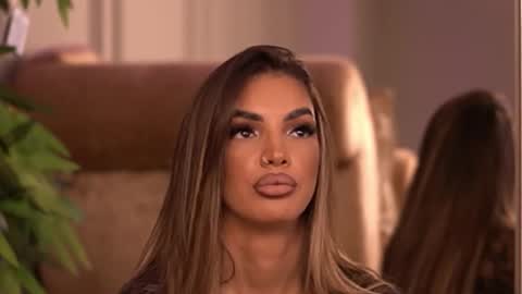 Snapshot of kendall_jolly chatting on 09-24-25, 05:38 Kendal online show from 09-24-25, 05:38