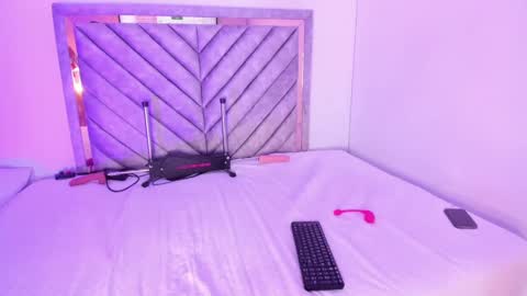 Kendall joy online show from 02-09-25, 06:54