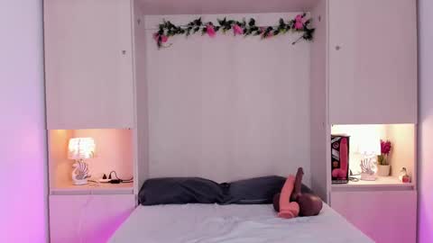 Kendal online show from 09-23-25, 12:30