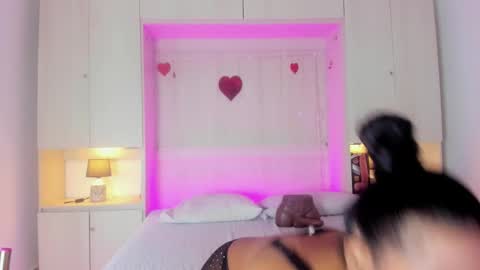 Kendal online show from 03-07-26, 04:42