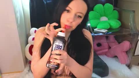 Kendall online show from 03-02-26, 10:16