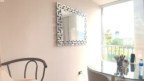 kendall online show from 04-10-26, 02:22