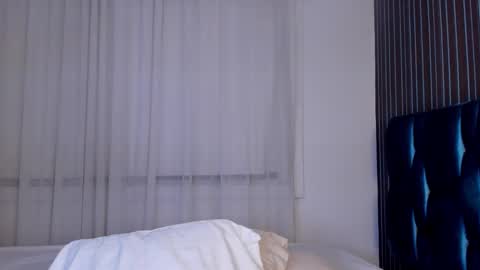 Kendal online show from 12-16-25, 05:12