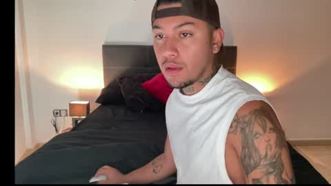 Snapshot of kende_tatt chatting on 08-02-26, 11:19 kende_tatt online show from 08-02-26, 11:19