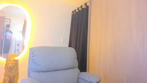 Snapshot of kendel_dimitri chatting on 01-24-25, 08:13 kendel_dimitri online show from 01-24-25, 08:13