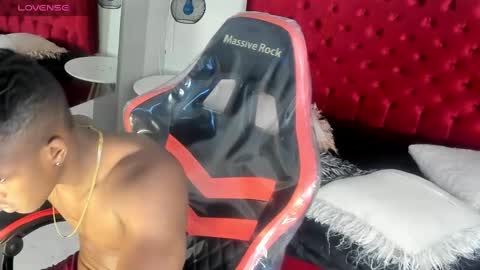 Snapshot of kender21_ chatting on 01-15-25, 12:04 Kender online show from 01-15-25, 12:04