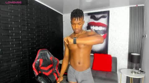 Snapshot of kender21_ chatting on 01-16-25, 04:28 Kender online show from 01-16-25, 04:28