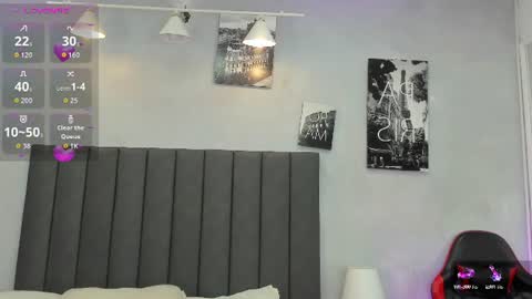 Snapshot of kendra_london chatting on 06-24-26, 11:09 Kendra London online show from 06-24-26, 11:09