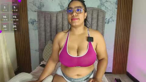 Snapshot of kendrabigass chatting on 11-02-25, 05:04 Mamasita online show from 11-02-25, 05:04