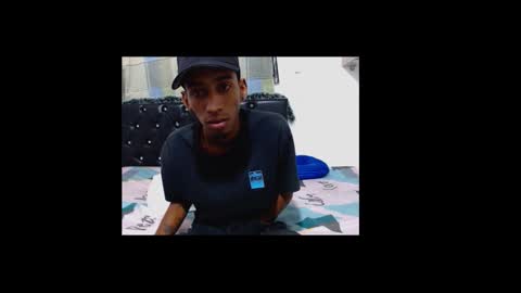 Snapshot of kendry2130 chatting on 12-17-25, 03:45 kendry-king 1 online show from 12-17-25, 03:45