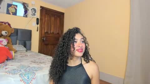 Snapshot of keniia_riizz chatting on 07-31-26, 07:46 Kenia online show from 07-31-26, 07:46