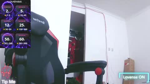 blake online show from 04-12-26, 01:32