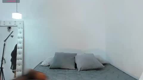 Snapshot of kennawells_ chatting on 02-28-25, 06:09 kenna online show from 02-28-25, 06:09