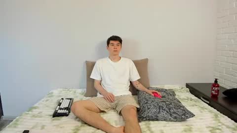 Snapshot of kennedy_max chatting on 07-06-26, 03:58 kennedy max online show from 07-06-26, 03:58